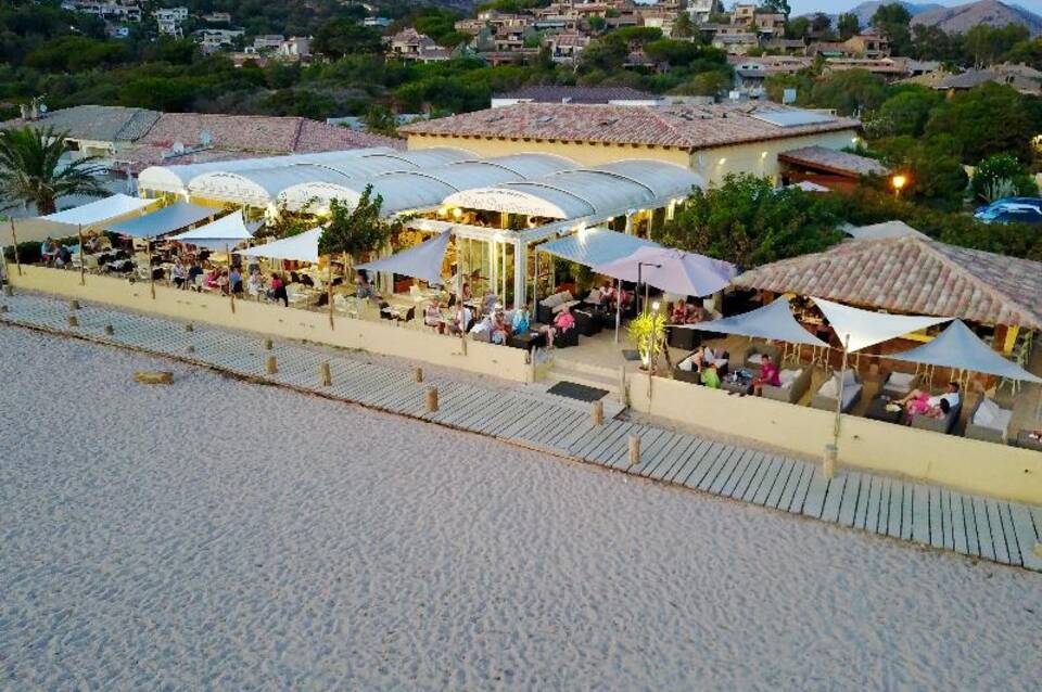 Marina Di Lava 4