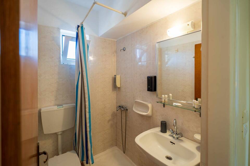 Dimitra Hotel & Apartments 3