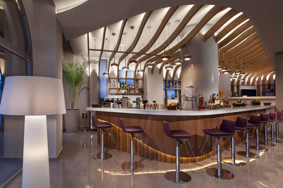 Blue Lagoon City Hotel 2