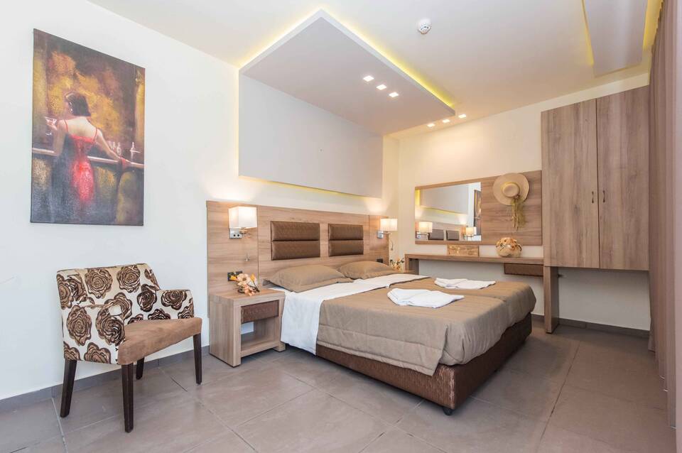 Dionisos Hotel 2