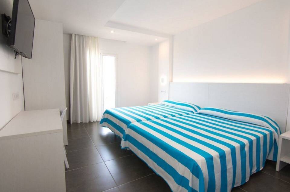 Hotel Sorra Daurada Splash 3