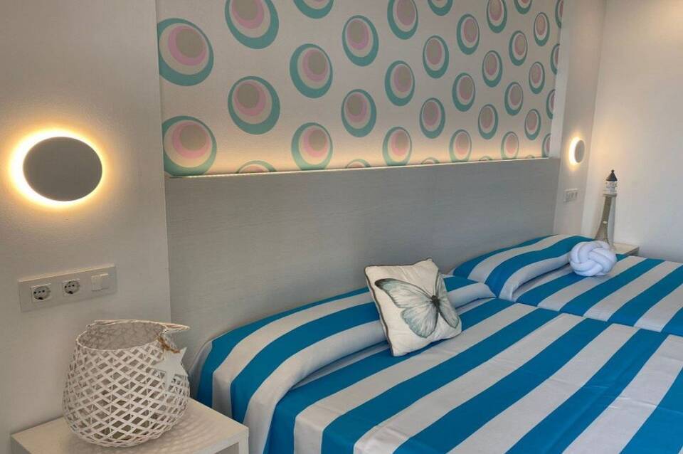 Hotel Sorra Daurada Splash 4