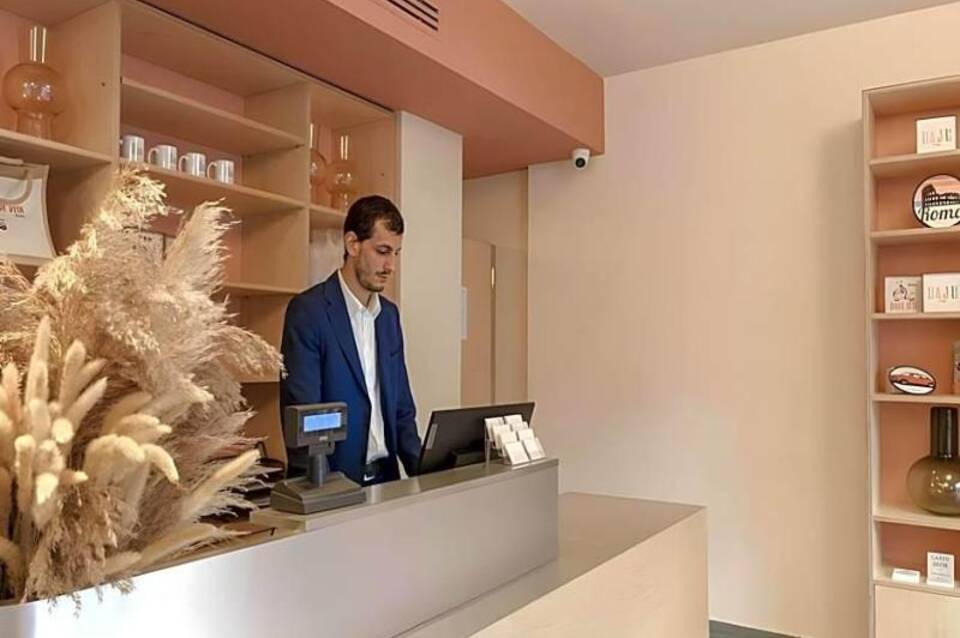 Moderno Hotel Roma 3