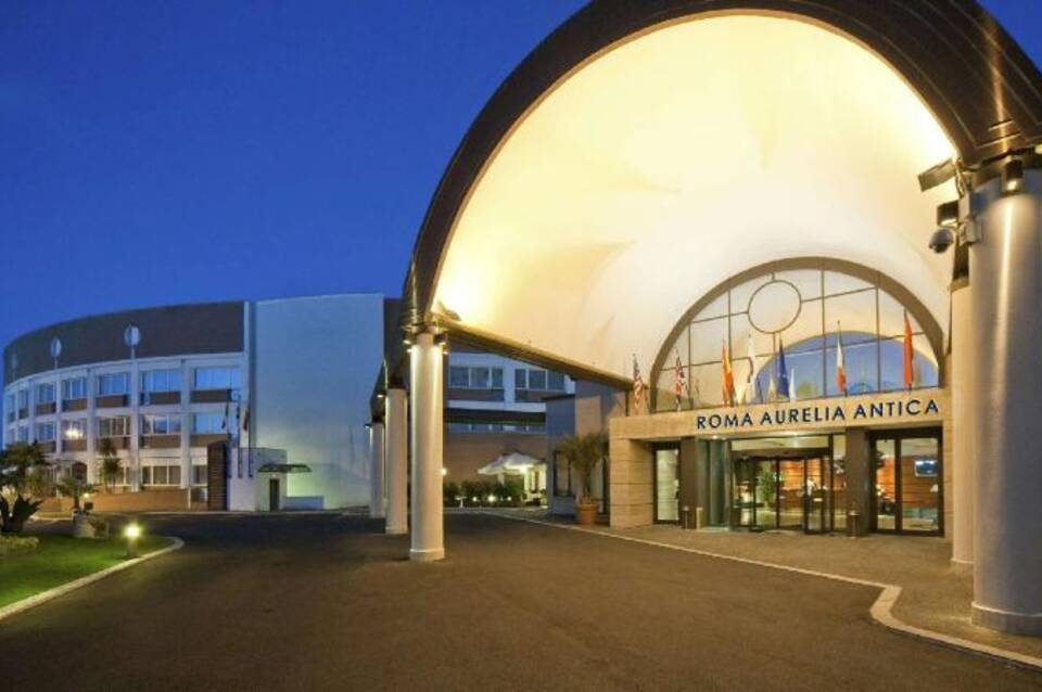 Hotel Roma Aurelia Antica by Roman Hotels 4