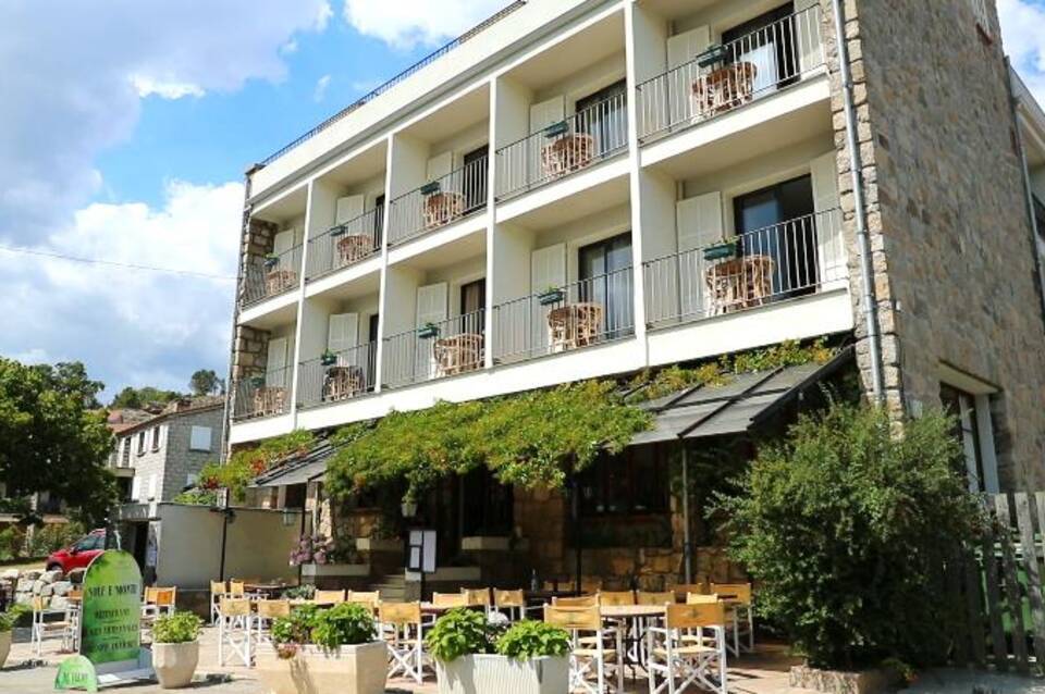 Hotel Sole E Monti 2