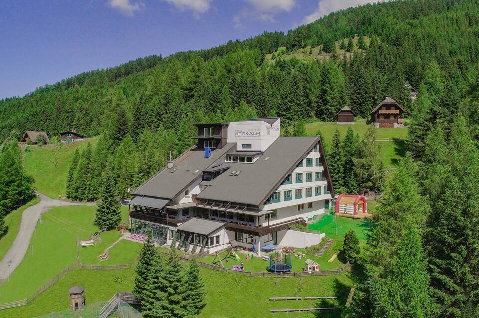 Kinder- und Familienhotel Nockalm 1