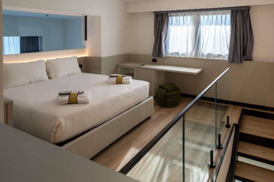 Mercure Rome Leonardo da Vinci Airport 4