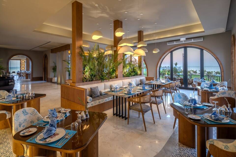 Rixos Premium Magawish Bay View 4