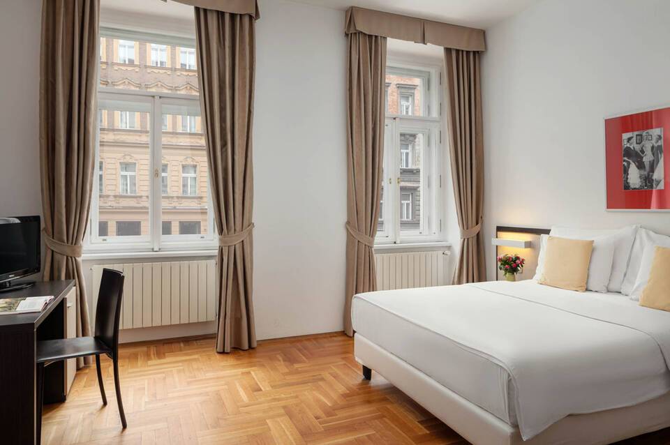 Hotel Praga 1 1