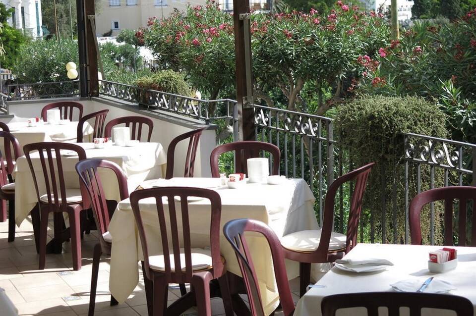 Hotel Syrene Capri 4