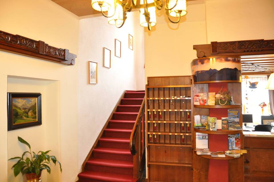 Hotel Post 4