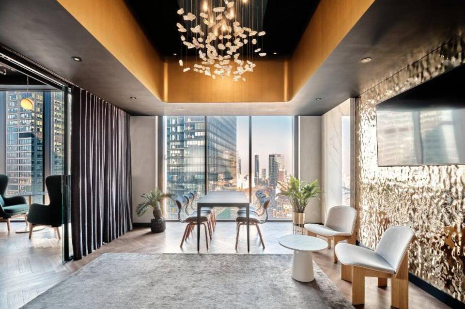 Crowne Plaza Warsaw - The HUB 2