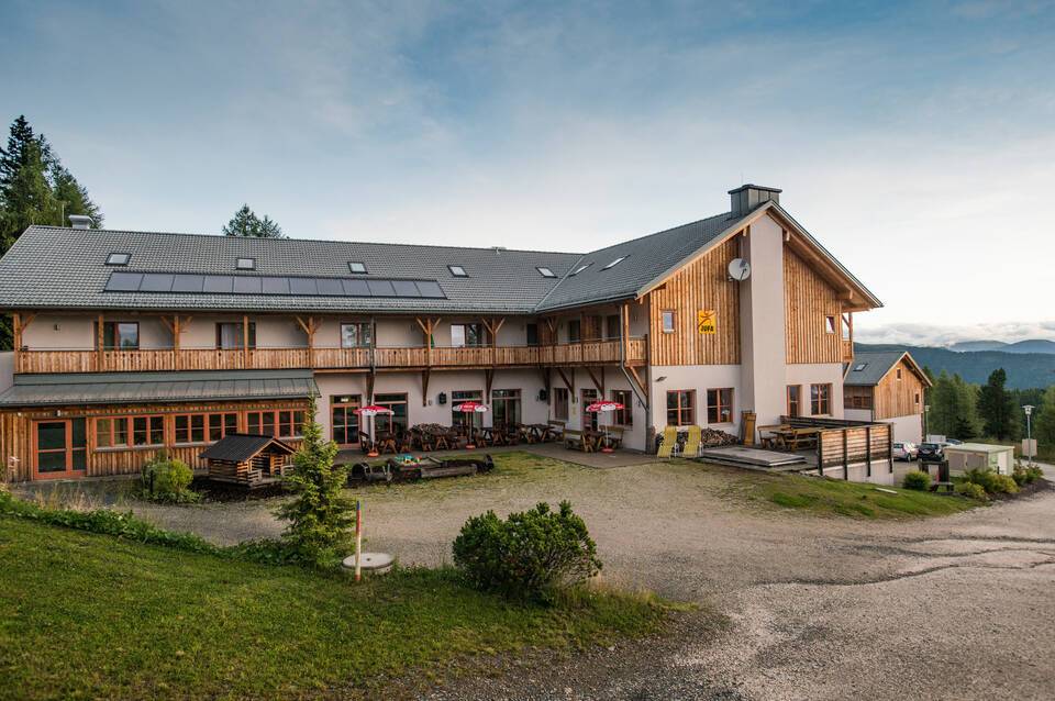 JUFA Hotel Hochrindl 1