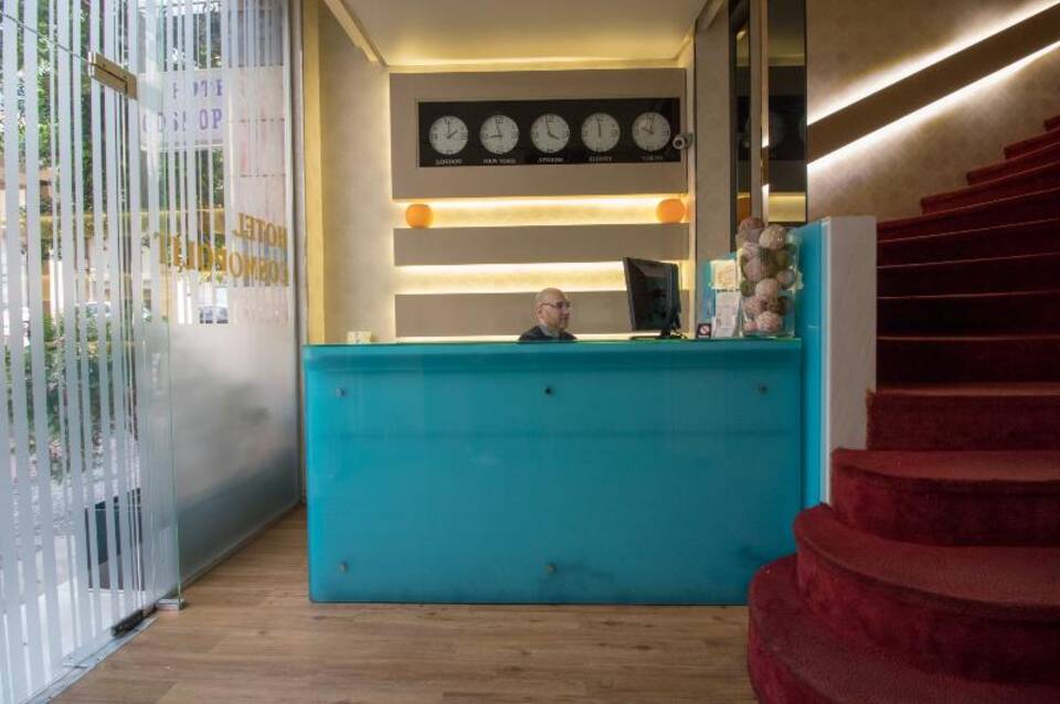 Cosmopolit Athens Hotel 5