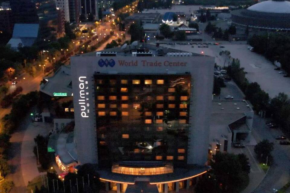 Pullman Bucharest World Trade Center 5