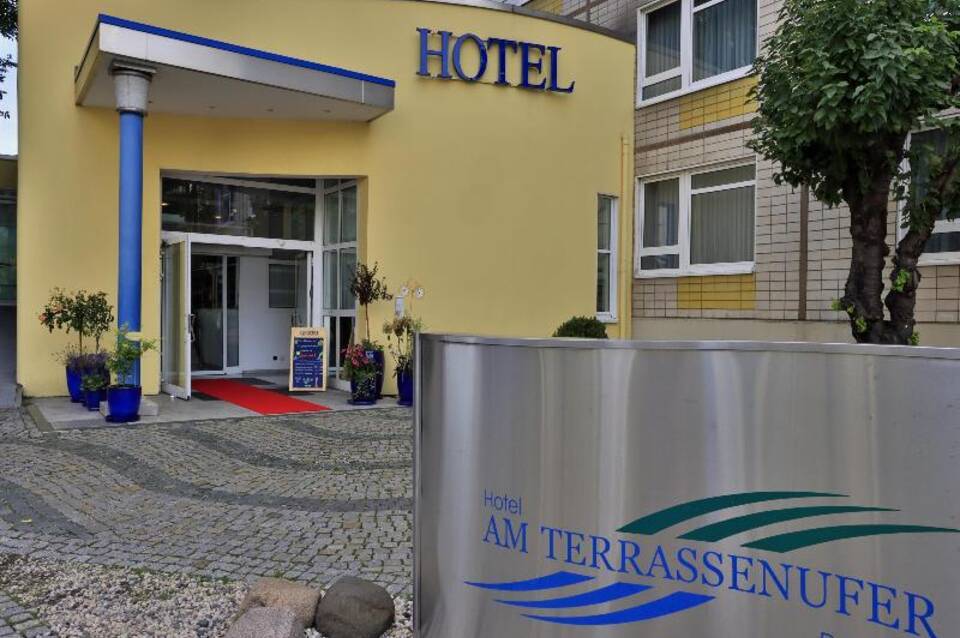 Hotel am Terrassenufer 1