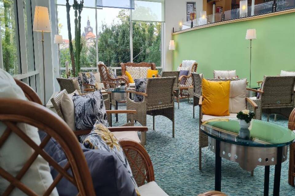 Hotel am Terrassenufer 4