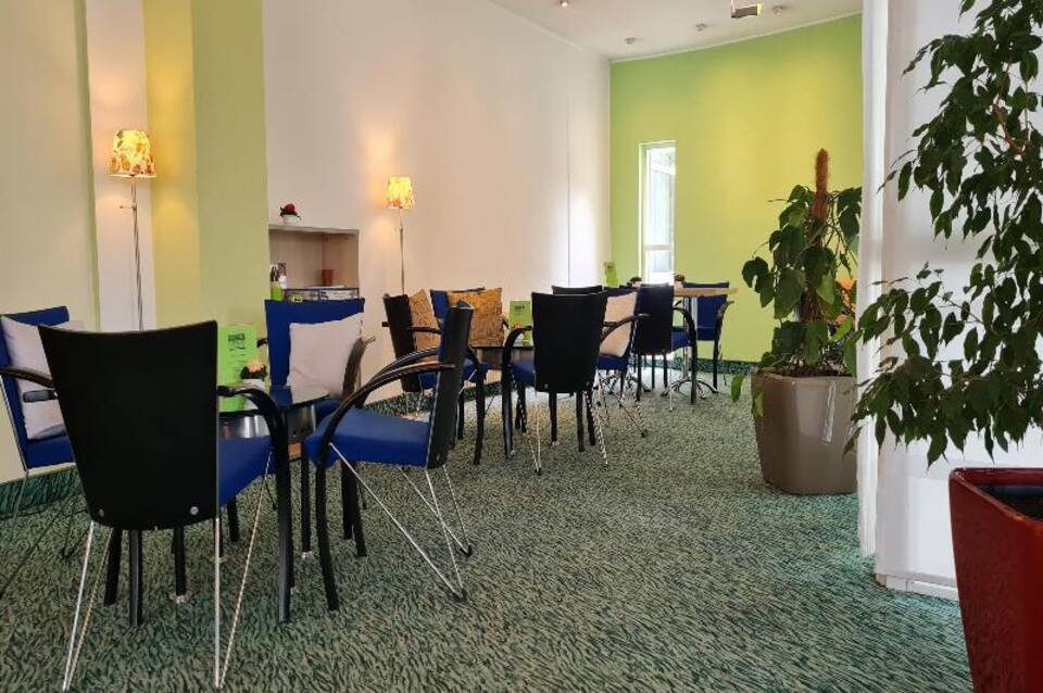 Hotel am Terrassenufer 5