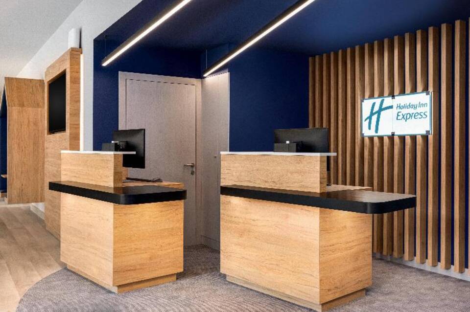 Holiday Inn Express Porto Boavista an IHG Hotel 2