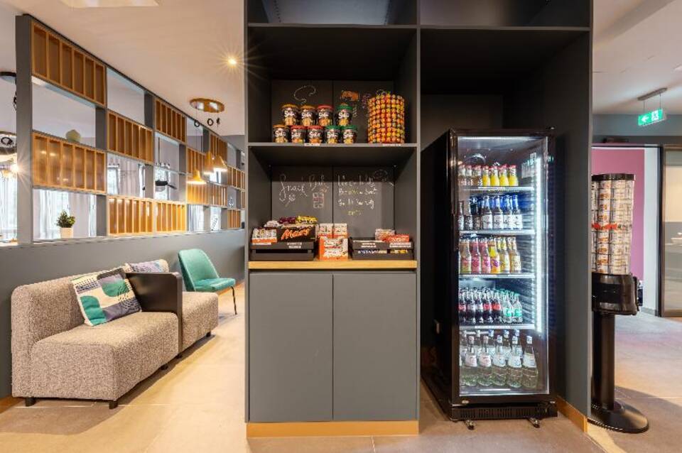 Holiday Inn - the niu, Pax Berlin Airport 3