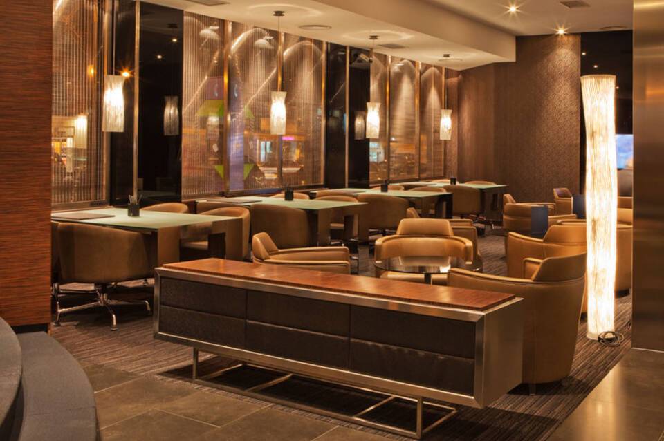 AC Hotel Carlton Madrid 3