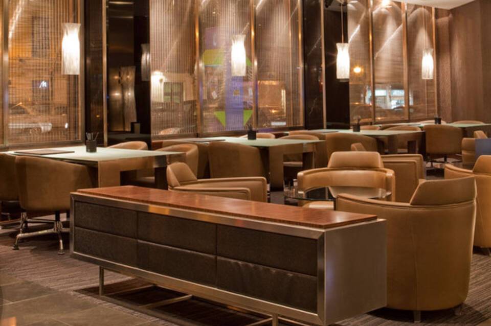 AC Hotel Carlton Madrid 4