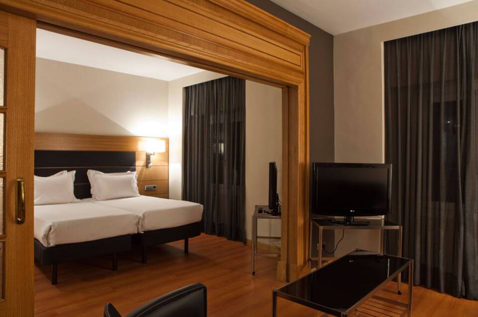 AC Hotel Carlton Madrid 5