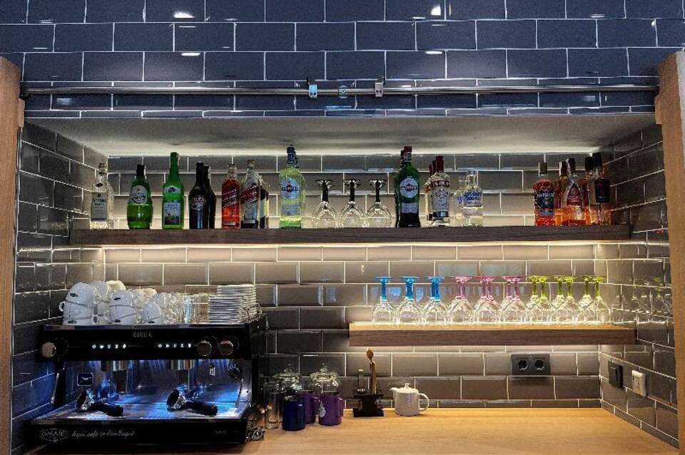 Holiday Inn Express Bilbao 4