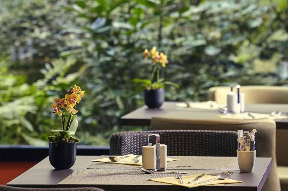 Mercure Paris Eiffel Tower Grenelle Hotel 2