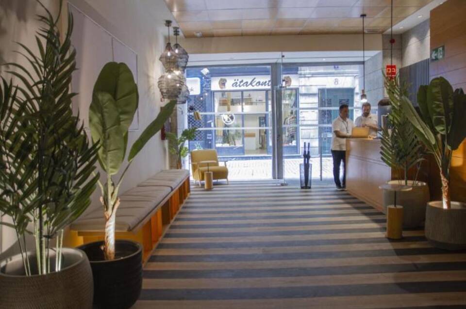 room Select Bilbao 1