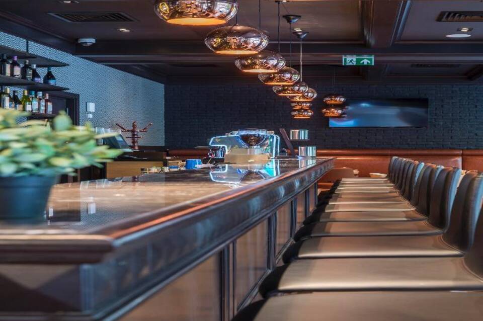 Park Inn by Radisson Bucharest Hotel & Residence 4