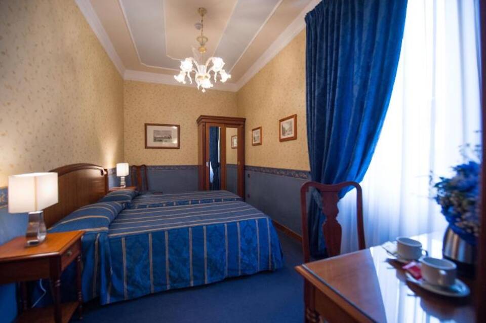 Diana Park Hotel 5