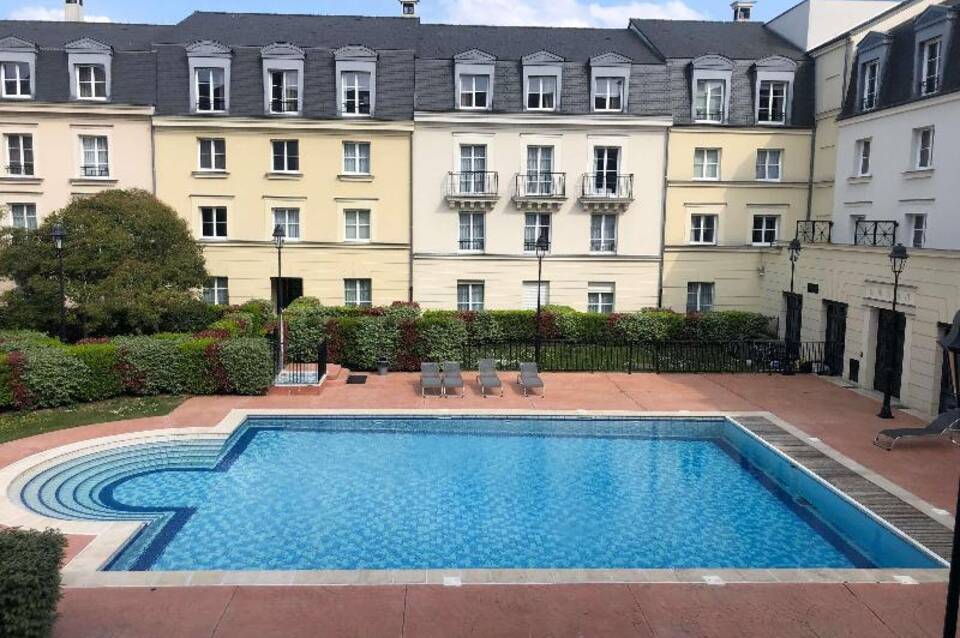 Aparthotel Adagio Serris - Val d'Europe 5