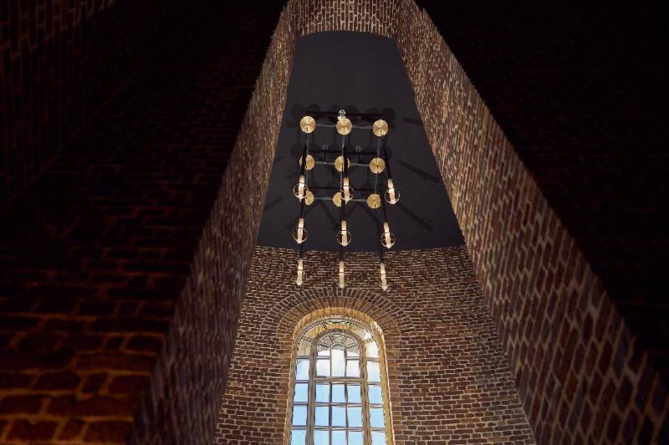 Wasserturm Hotel Cologne, Curio Collection by Hilton 1