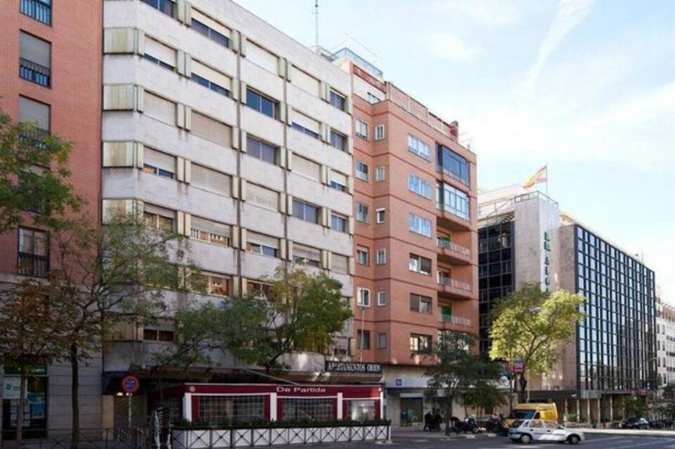Boutique Urban Madrid Serrano 1