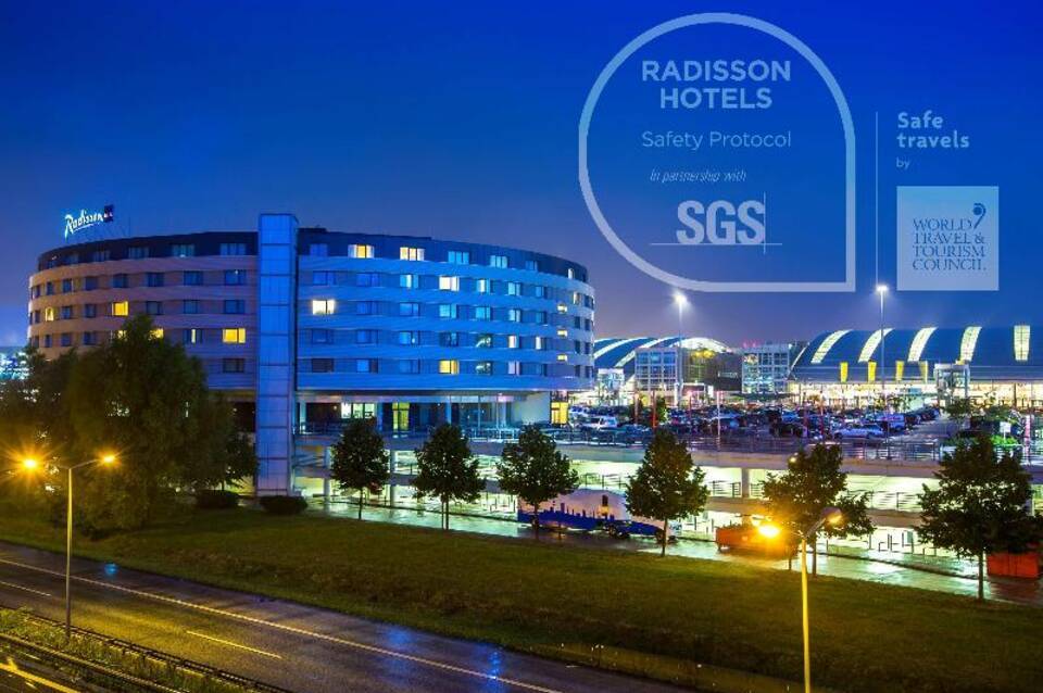 Radisson Blu Hamburg Airport 5