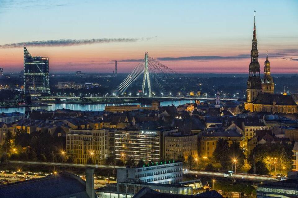 Avalon Hotel & Conferences 2