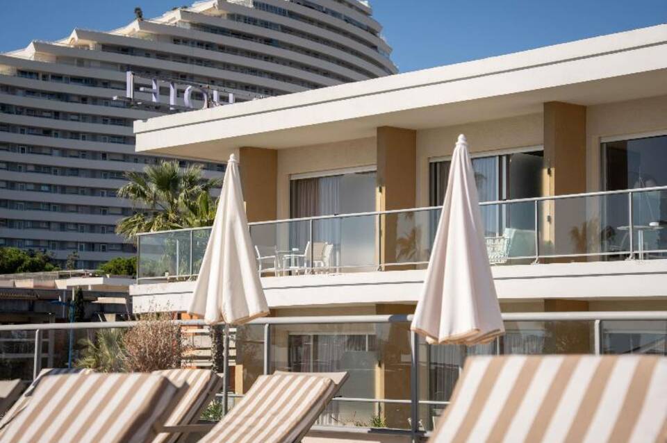 Mercure Villeneuve-Loubet Plage Hotel 1