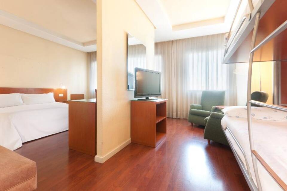 Madrid Chamartín Affiliated by Meliá 1