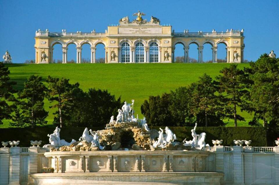Opera Suites Vienna 1