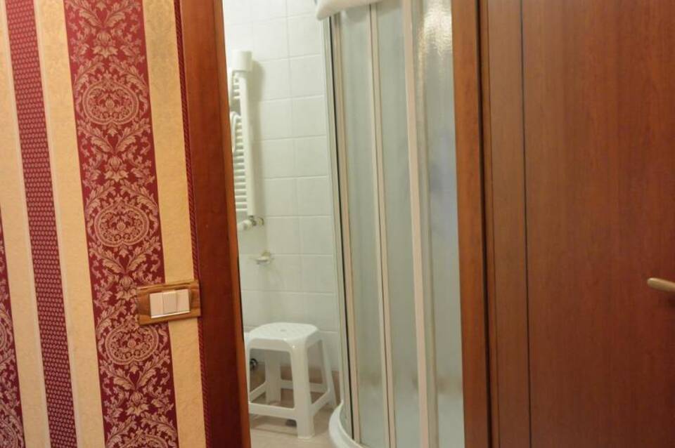 Hotel Belle Arti Venice 3