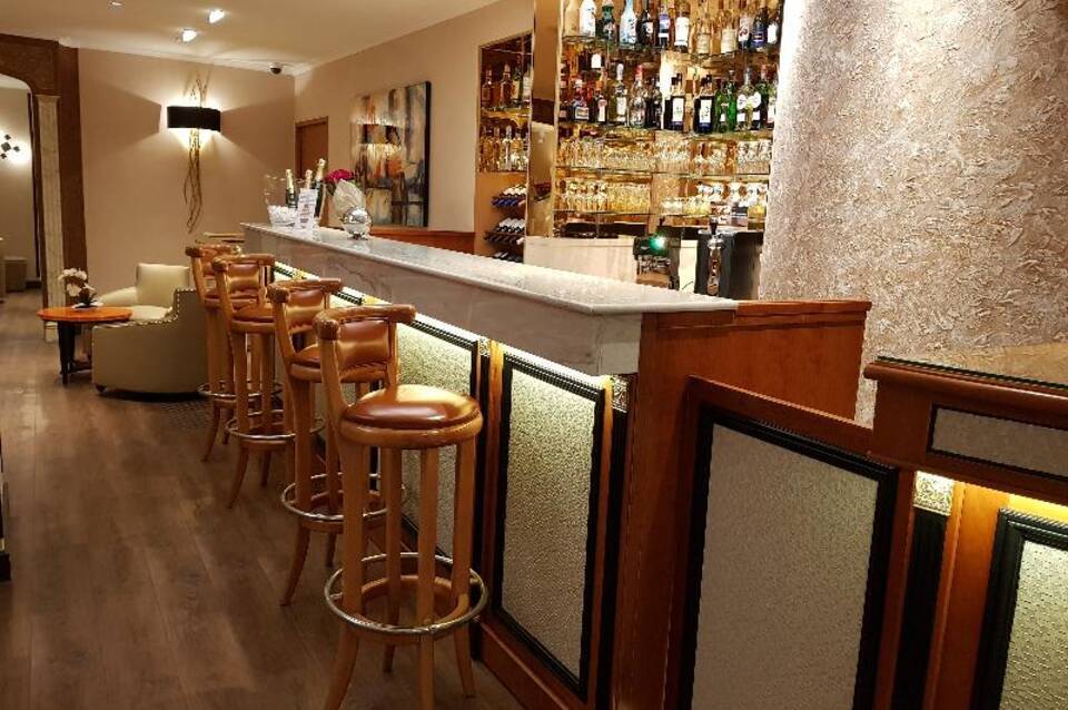 Champerret Elysées 4