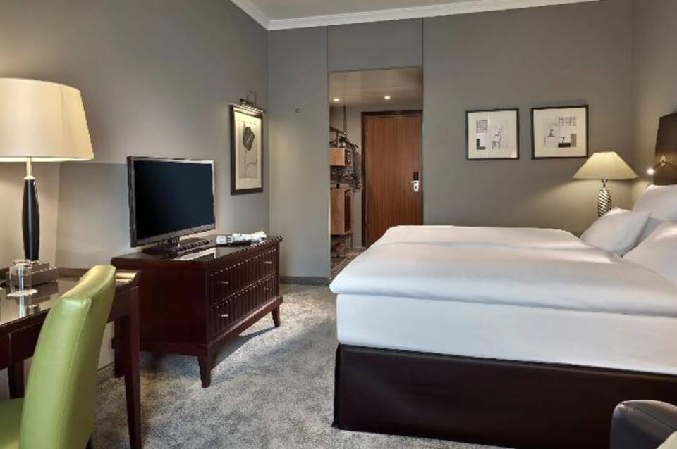 Lindner Hotel Köln City Plaza 2