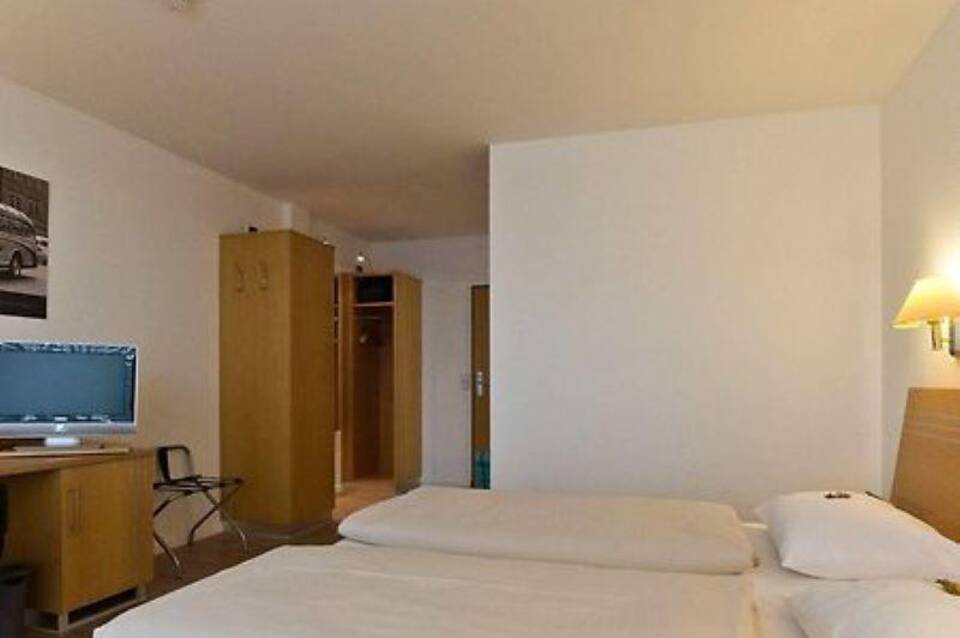 ANA Neotel, Trademark Collection by Wyndham 2