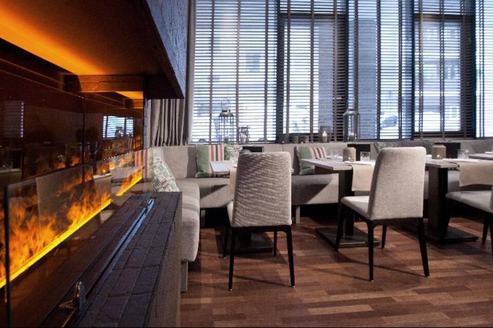 Lindner Hotel Hamburg Am Michel - JDV by Hyatt 3