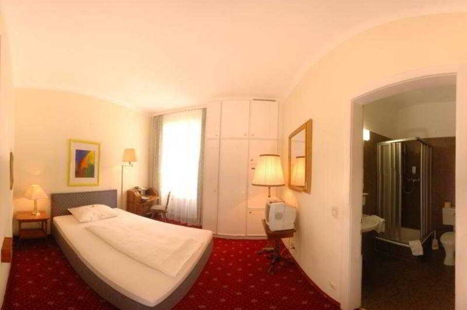 Hotel Vier Jahreszeiten 5