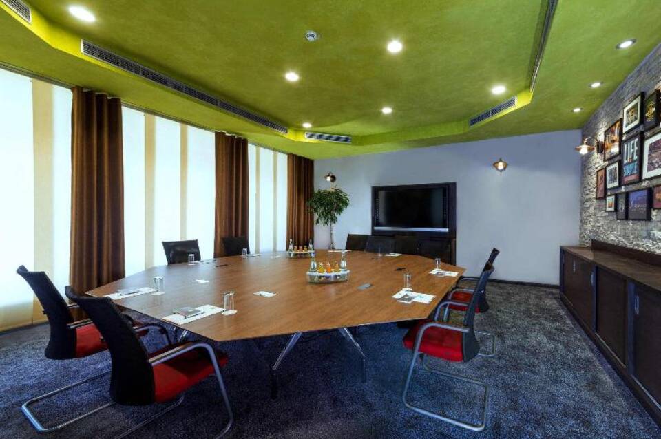 Premier Inn Stuttgart Bad Cannstatt Hotel 1