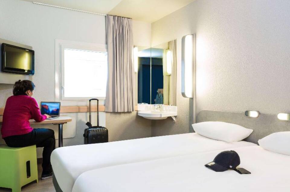 ibis budget Paris Porte de Montmartre 3