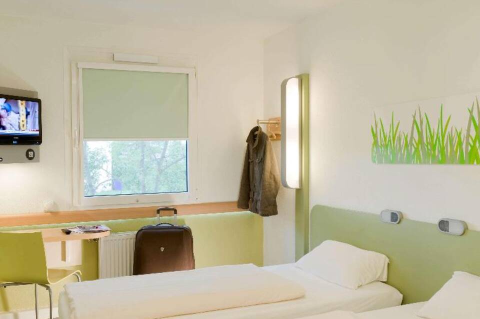 ibis budget Zurich City West 3
