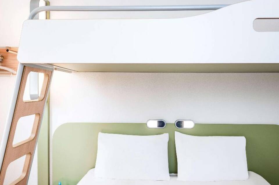 ibis budget Zurich City West 4